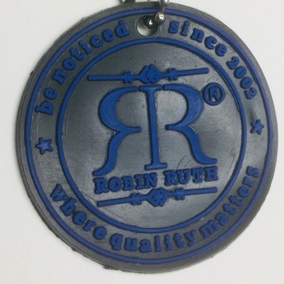 ROBIN RUTH - CROSSBODY - SAVANNA GEORGIA - TRAVEL - PURSE - Picture 2 of 3